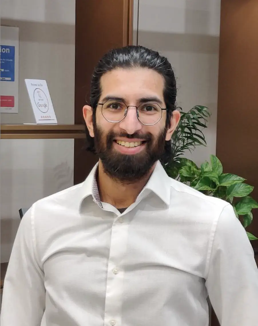 Dr Ayman Mukhtar