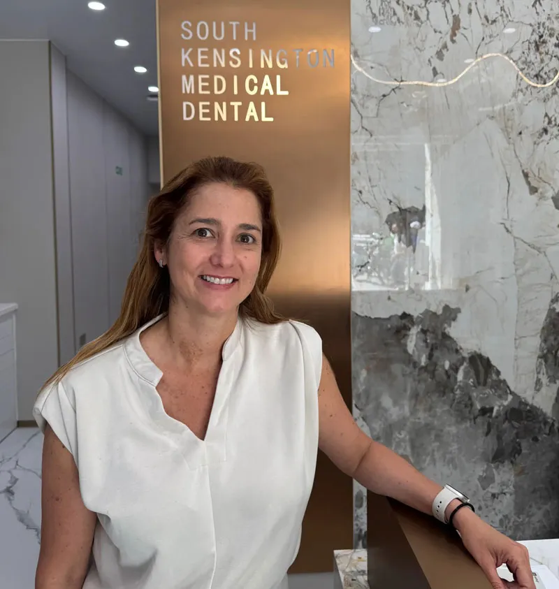 Dr Andreia Phipps, Dentist