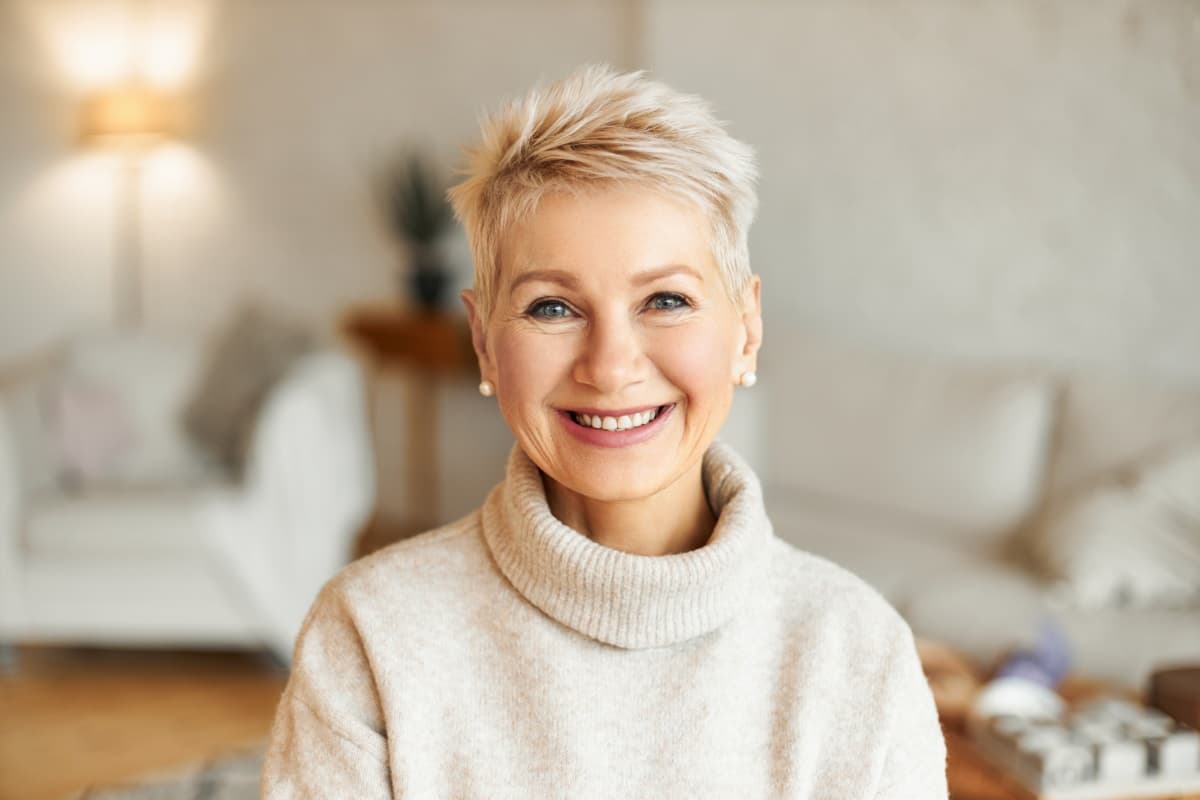 Can You Floss Normally With Veneers?