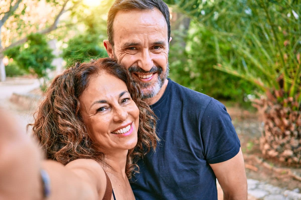 Transitioning from Partial Dentures to a Single Implant: What to Expect During the Change