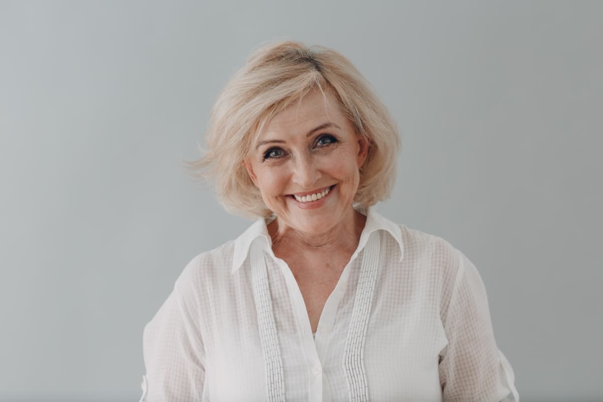 Metal-Free Aesthetics: Why 'Invisible' Partial Dentures are Increasingly Considered for Front Teeth