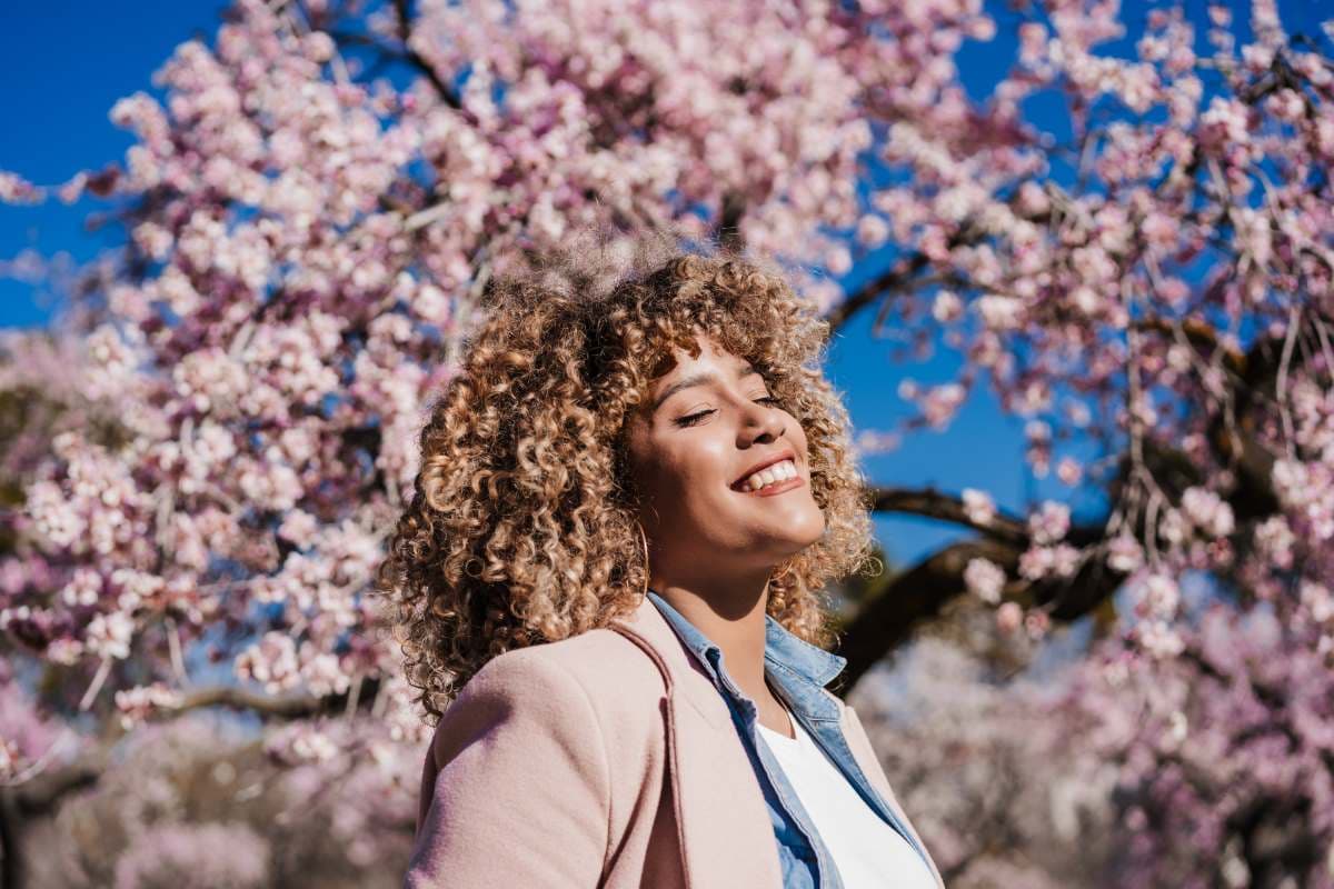 What to Expect from Your Gums in the 14 Days After Porcelain Placement