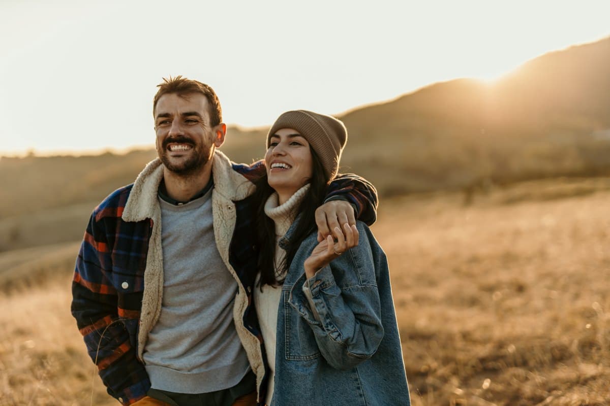 Why Your Dentist Checks for Structural Micro-Cracks in Your Enamel Before Approving Ceramic Restorations