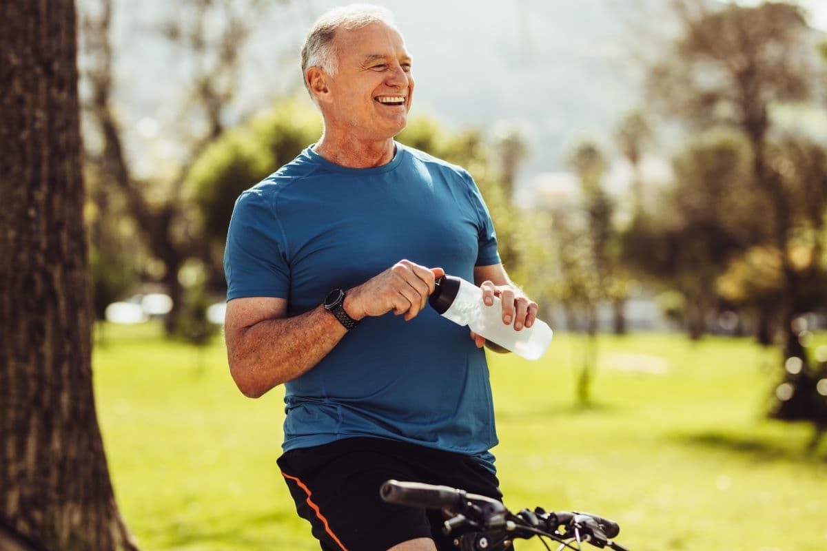 Can a Dentist Use a Fixed Bridge to Replace Two Missing Back Teeth in a Row Safely?