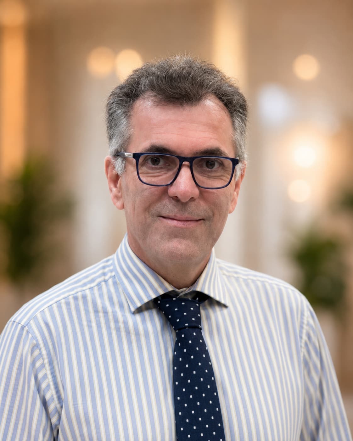 Dr. Mehdi Fard