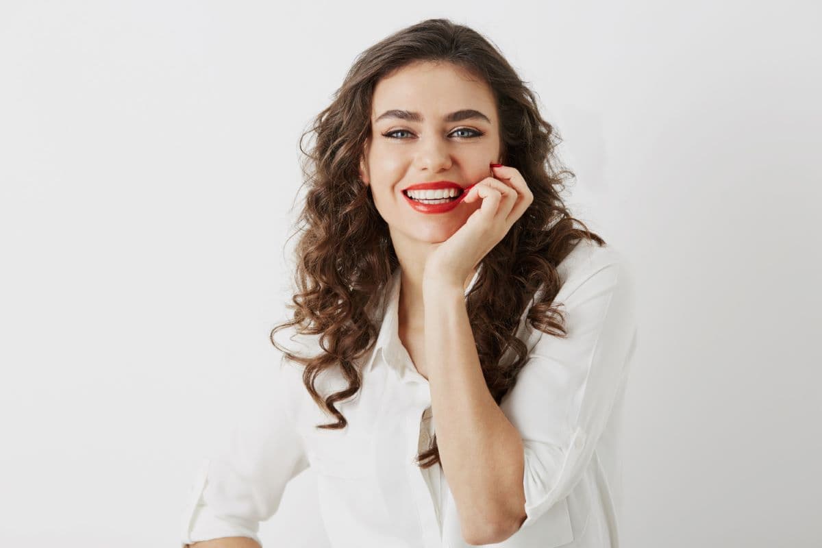 How Does Chronic Stress Alter Your Saliva and Speed Up Plaque Buildup on Your Front Teeth?